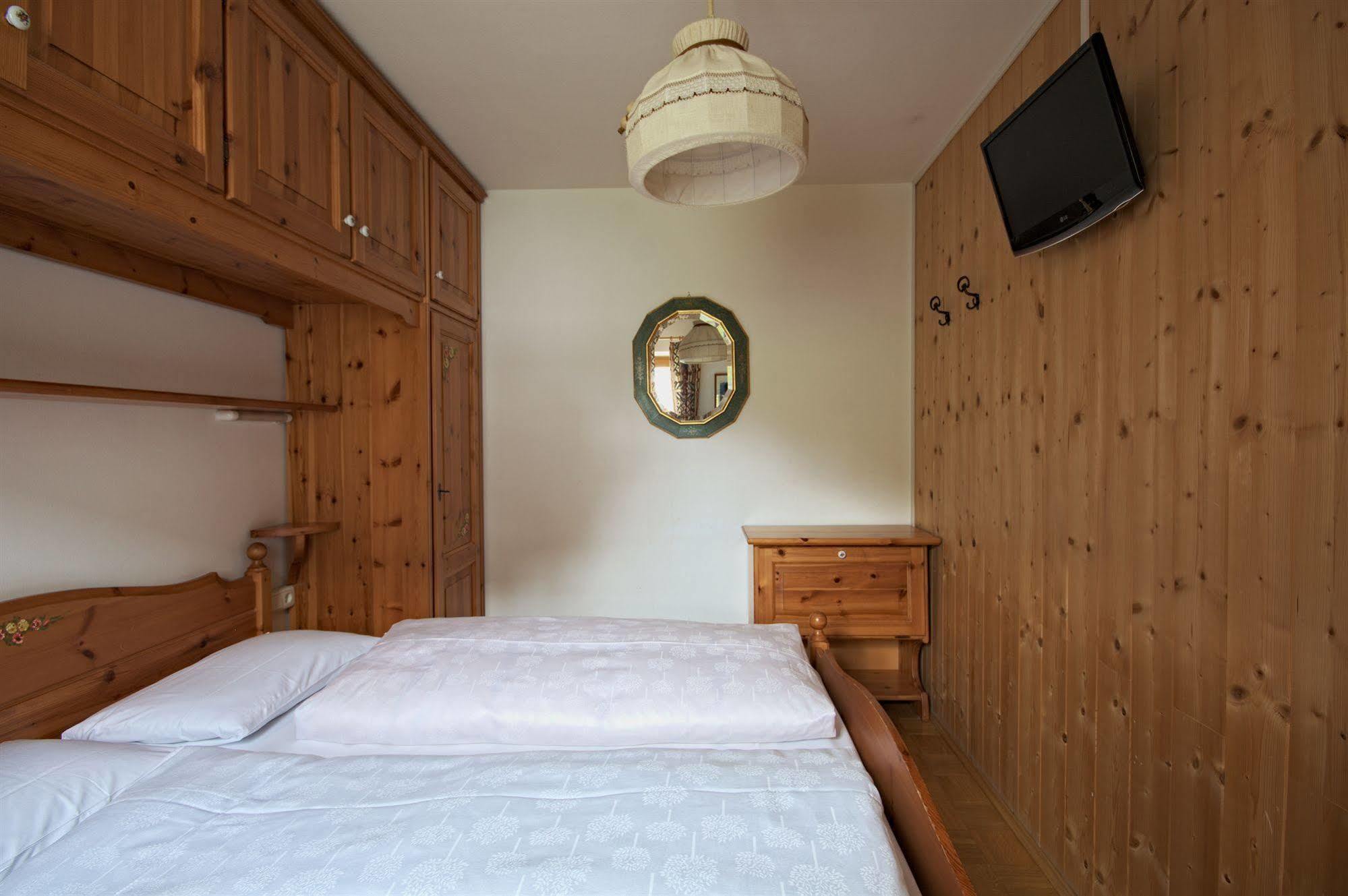 Bachlaufen Haus Sexten Exterior foto